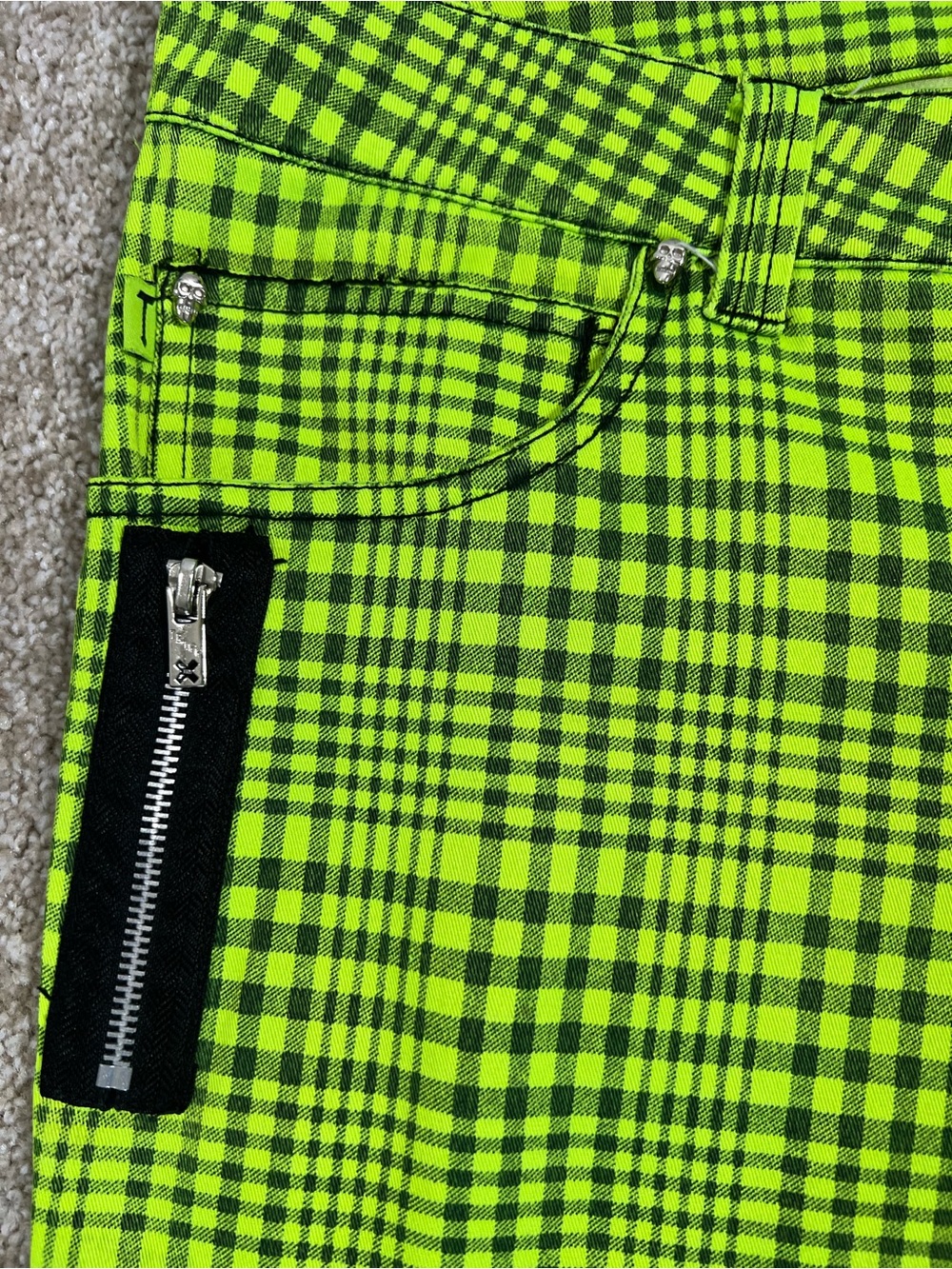Tripp NYC Neon Lime Plaid Zipper Skinny Jeans .  Size 15 - Picture 3 of 10